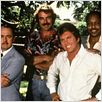 Magnum : photo John Hillerman, Larry Manetti, Roger E. Mosley, Tom Selleck