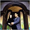 La Famille Addams : photo Anjelica Huston, Raul Julia