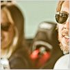 Hit and run : photo Dax Shepard, Kristen Bell