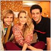 Nos chers voisins : photo Jean-Baptiste Shelmerdine, Joy Esther, Titoff