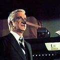 Y a-t-il un pilote dans l'avion ? : photo Jim Abrahams, Leslie Nielsen