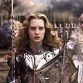 Alice au Pays des Merveilles : Photo Anne Hathaway, Johnny Depp, Mia Wasikowska
