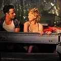 Take This Waltz : photo Luke Kirby, Michelle Williams