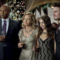 Photo Colin Salmon, Stephen Amell, Susanna Thompson, Willa Holland