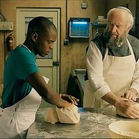 Dough : Photo Ian Hart, Jonathan Pryce