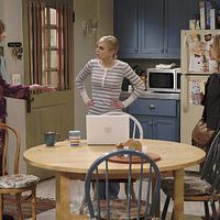 Photo Allison Janney, Anna Faris, Sadie Calvano