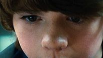 <strong>Super 8</strong> Teaser (3) VF