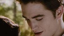 <strong>Twilight - Chapitre 5 : Révélation 2e partie</strong> Teaser (2) VO