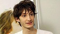 <strong>Frédéric Louf, Pierre Niney</strong> Interview : J'aime regarder les filles