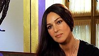 <strong>Monica Bellucci</strong> Interview 3: Un été brûlant