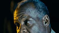 <strong>Cinq minarets à New-York</strong> Bande-annonce VO