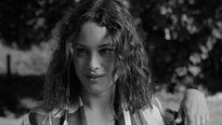 <strong>L'Artiste et son modèle</strong> Extrait vidéo VF