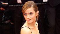 Emma Watson, jeune et jolie sur les marches...