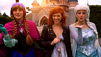 Défi Reine des Neiges : Let It Go chanté... dans les attractions Disney