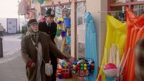 The Lady In The Van - EXTRAIT VOST "Je m'occupe de mes affaires"