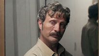 <strong>Men & Chicken</strong> Bande-annonce VO