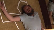 <strong>Je fais le mort</strong> Vidéo clip VF