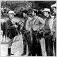 La Lance brisée : photo Earl Holliman, Edward Dmytryk, Hugh O'Brian, Richard Widmark, Robert Wagner