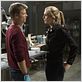 V (2009) : photo Elizabeth Mitchell, Joel Gretsch