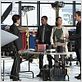 Elementary : photo John Michael Hill, Jonny Lee Miller, Lucy Liu, Reiko Aylesworth