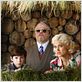 Mockingbird Lane : photo Charity Wakefield, Eddie Izzard, Mason Cook
