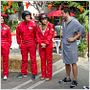 Photo Brian Van Holt, Busy Philipps, Christa Miller-Lawrence, Ian Gomez, Josh Hopkins
