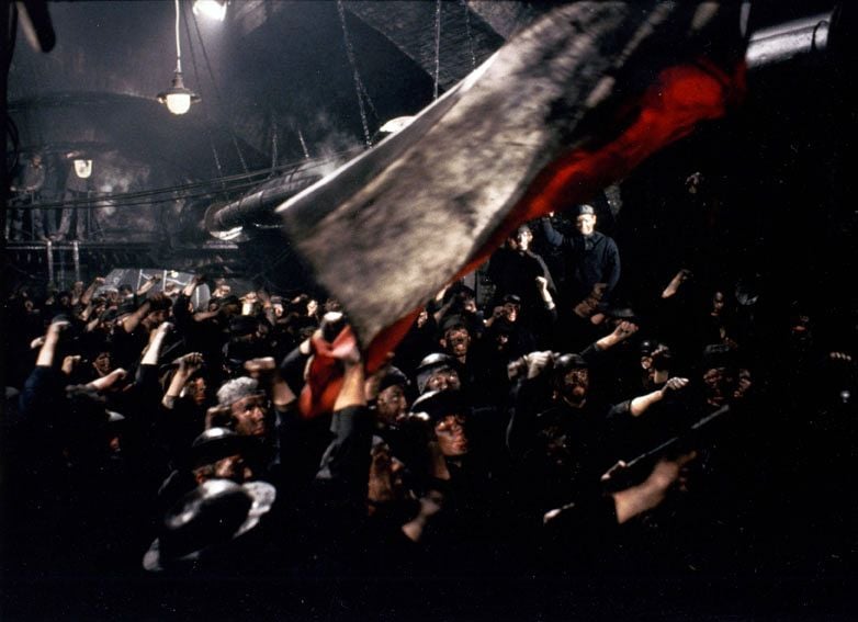 Photo du film Le Brasier Photo 5 sur 6 AlloCiné