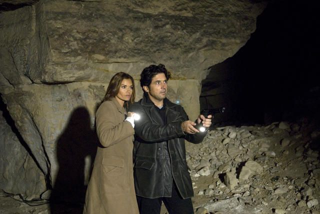 Films Et Séries Tv Avec Bruno Madinier La Main blanche : La Main blanche : Photo Bruno Madinier, Ingrid