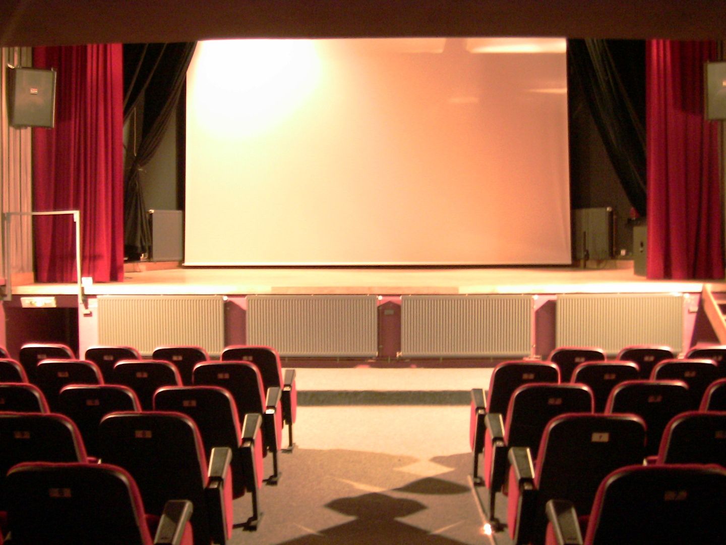 Cinéma salle Jacques Brel Cinéligue CA à Monthermé (08800 ) AlloCiné
