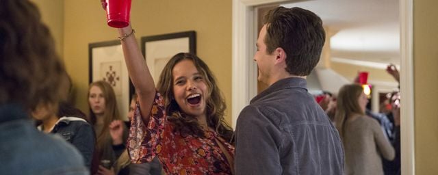 Netflix célèbre la Gay Pride avec le cast de 13 Reasons Why