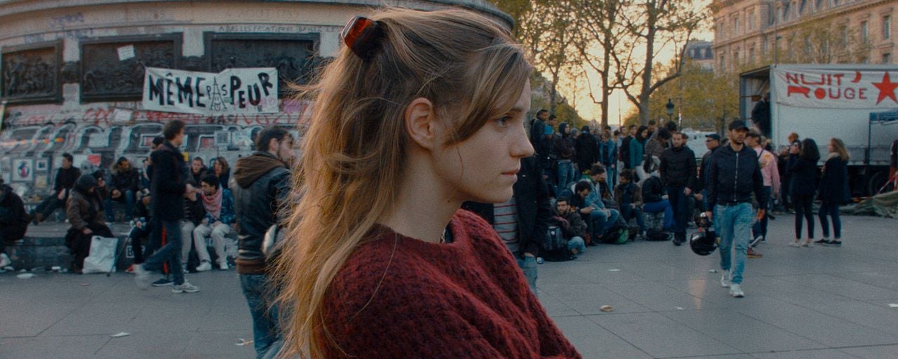 Bande-annonce Paris est à nous : Noémie Schmidt arpente la capitale dans le nouveau film français Netflix