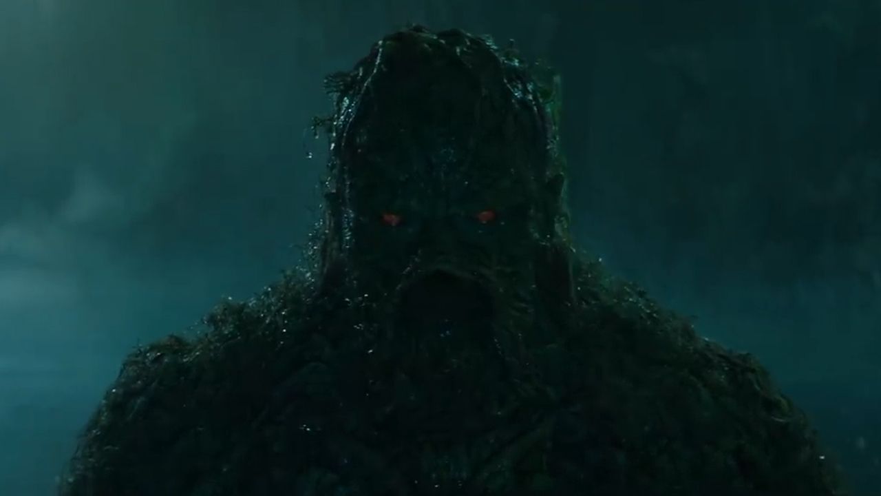 Swamp Thing : le monstrueux super-héros DC révèle un teaser, une date... et stoppe sa production !
