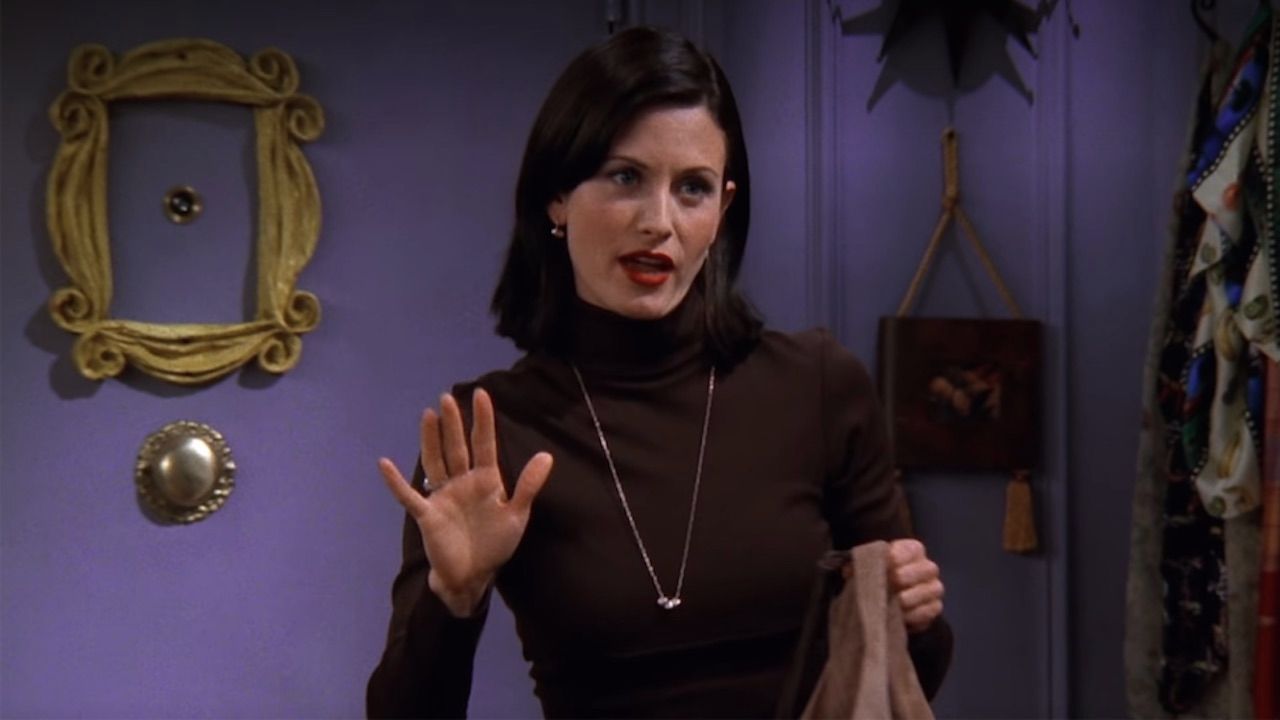 Friends : un nouveau faux raccord dans une scène avec Monica !
