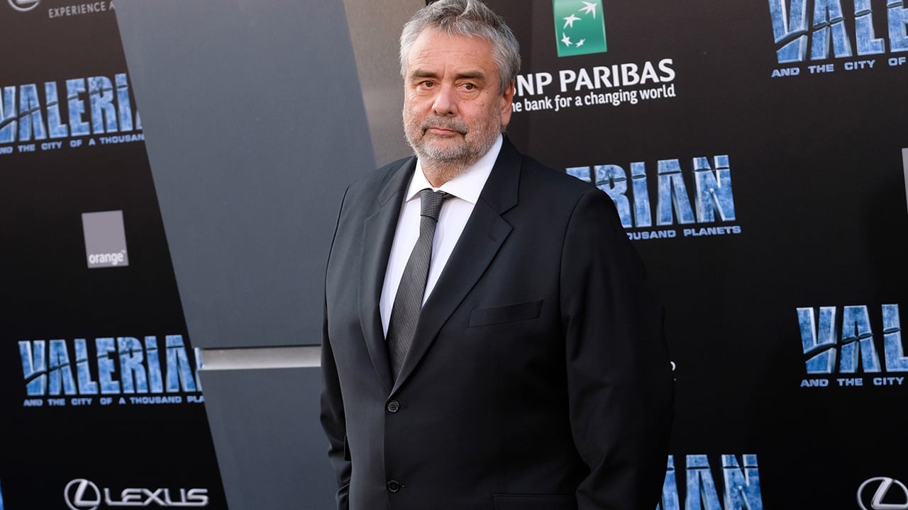Luc Besson accusé de viol par Sand Van Roy : le réalisateur placé sous le statut de témoin assisté