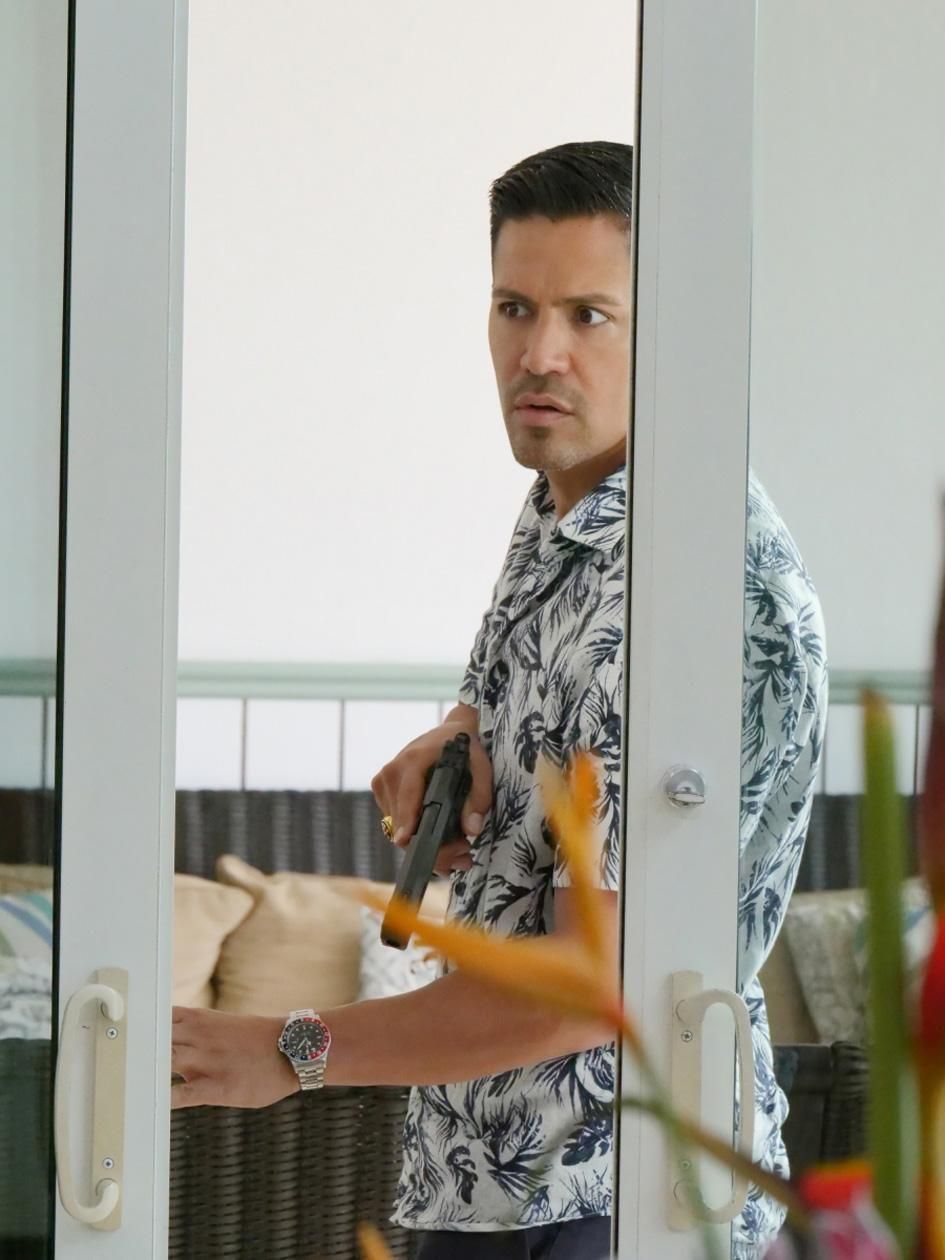 Films Et Séries Tv Avec Jay Hernández Magnum (2018) : Photo Jay Hernandez - 41 sur 187 - AlloCiné