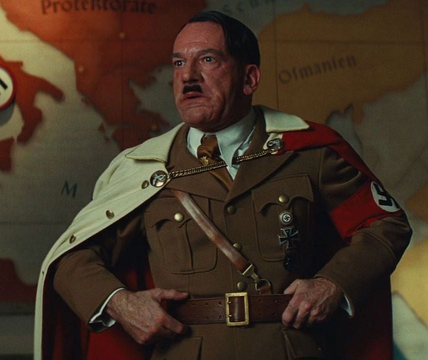 Des méchants...et des moustaches ! Hitler dans "Inglourious Basterds