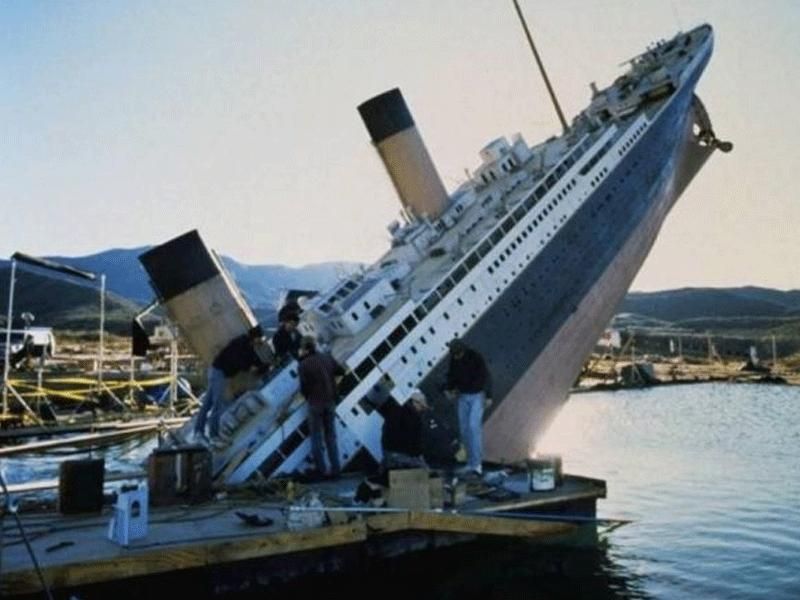 Titanic a 20 ans découvrez 30 photos des coulisses d