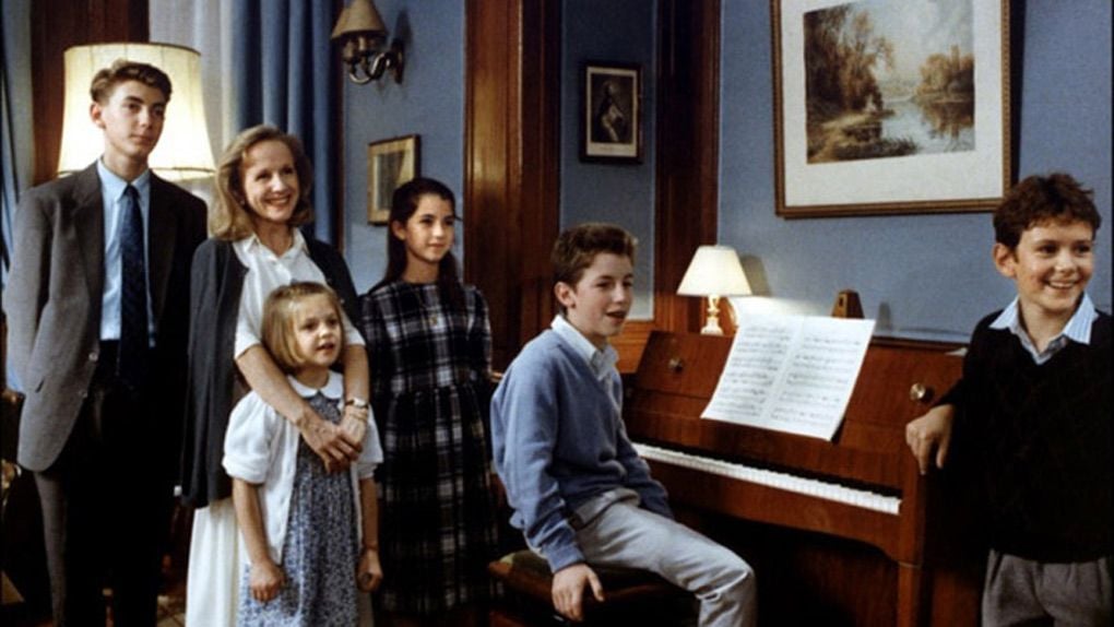 Le Quesnoy La Vie Est Un Long Fleuve Tranquille Tuche, Bélier, Groseille... Le jeu des 7 familles françaises