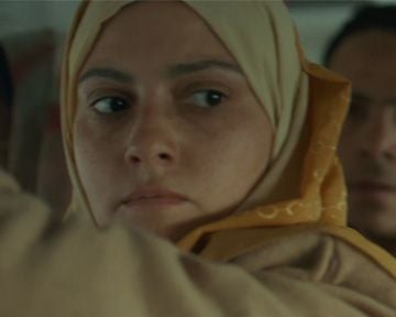 <strong>Les Femmes du Bus 678</strong> Bande-annonce VO