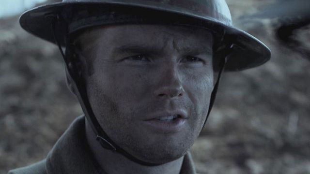 <strong>La Dernière tranchée</strong> Bande-annonce VO