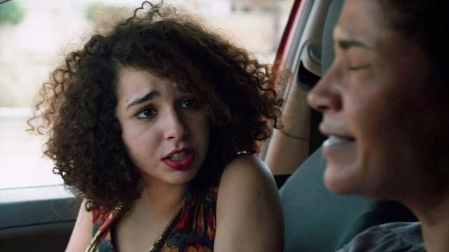 <strong>À peine j'ouvre les yeux</strong> Bande-annonce VO