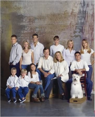 7 à la maison : photo Adam LaVorgna, Ashlee Simpson, Beverley Mitchell, Catherine Hicks, David Gallagher