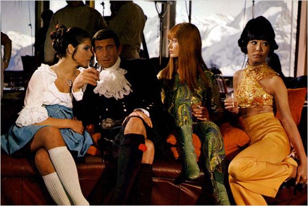Au service secret de sa Majesté : photo George Lazenby, Ian Fleming, John Glen, Peter Hunt