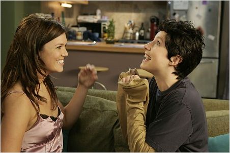 Scrubs : photo Mandy Moore, Sarah Chalke