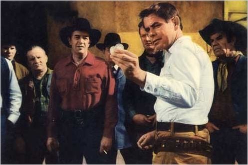 La Première balle tue : photo Glenn Ford, Russell Rouse