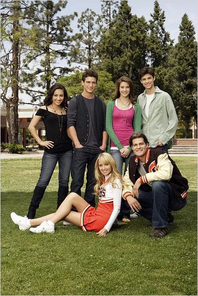 La Vie secrète d'une ado ordinaire : photo Daren Kagasoff, Francia Raisa, Greg Finley, Ken Baumann, Megan Park
