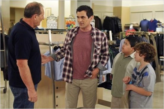 Modern Family : Photo Ed O'Neill, Nolan Gould, Rico Rodriguez, Ty Burrell