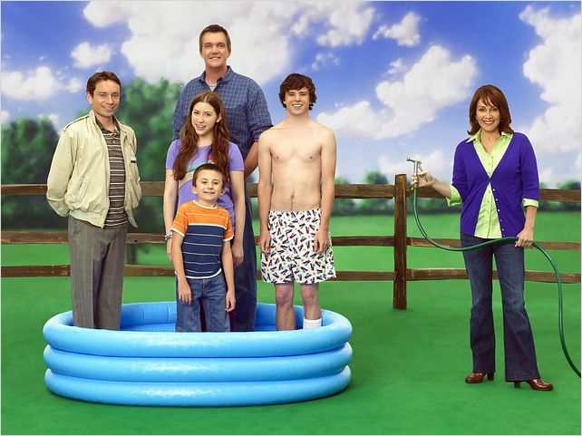 The Middle : Photo Atticus Shaffer, Charlie McDermott, Chris Kattan, Eden Sher, Neil Flynn