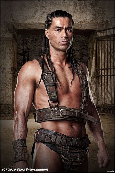 Spartacus : Le sang des gladiateurs : photo Antonio Te Maioho