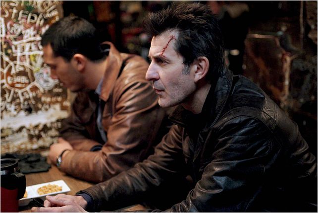 Films Et Séries Tv Avec Samir Boitard Photo de Samir Boitard dans la série Engrenages : Photo 12 sur 12